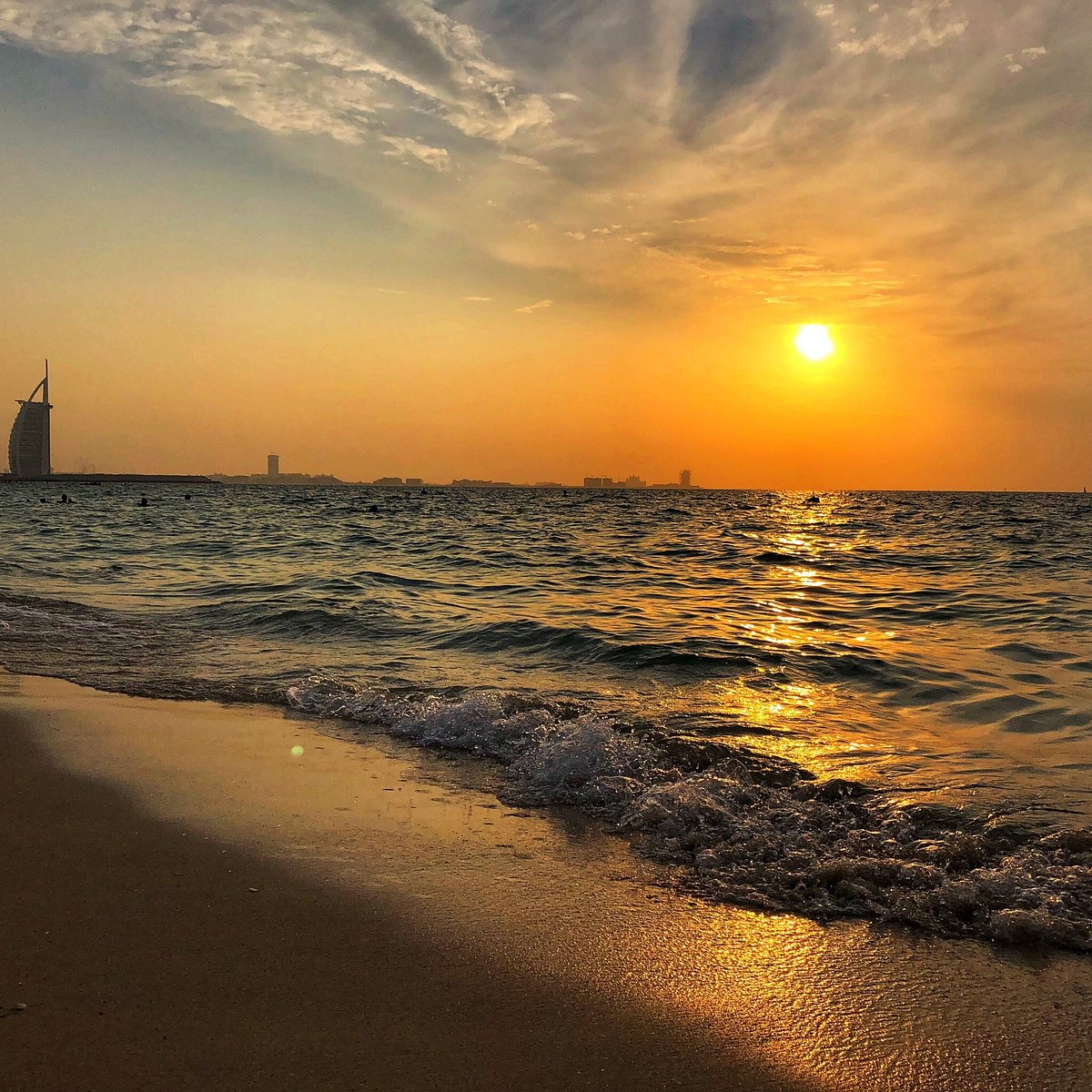 5 Reasons to Have a Beach Wedding in Dubai